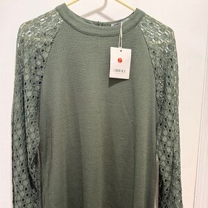 MIHOLL Green Lace Sleeve Top